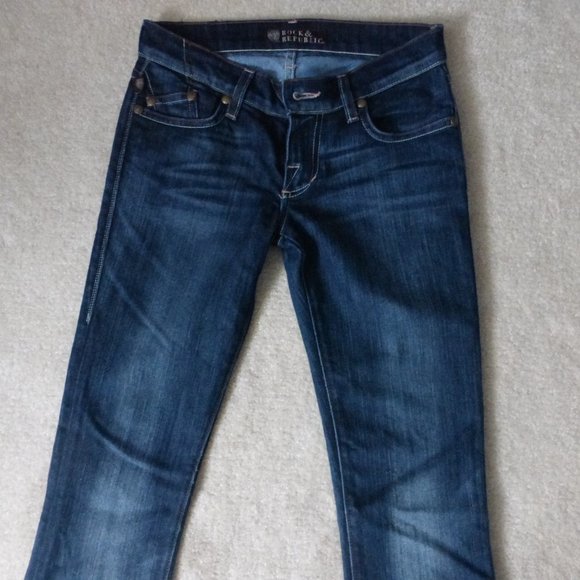 ROCK & REPUBLIC off white rhinestones "Kasandra" boot cut dark wash jeans - Picture 10 of 14